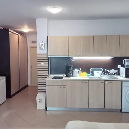 Grand Kamelia Complex 42 M 2 Floor * Sunny Beach